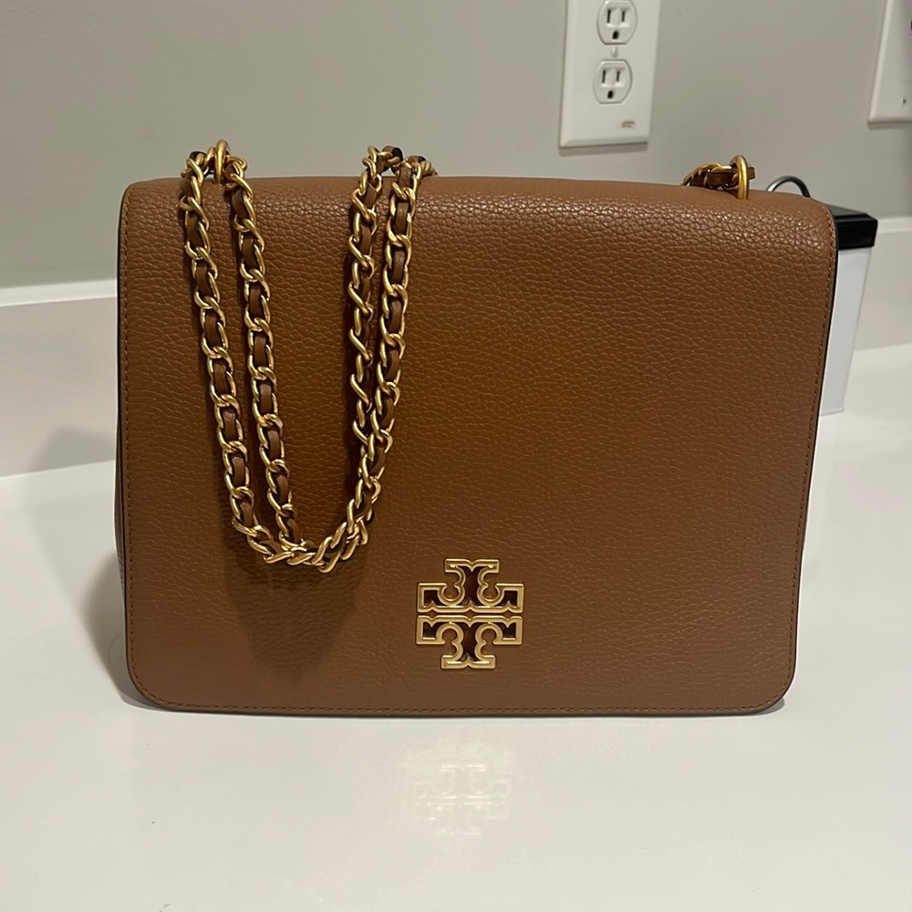 Tory Burch Pebbled Leather purse